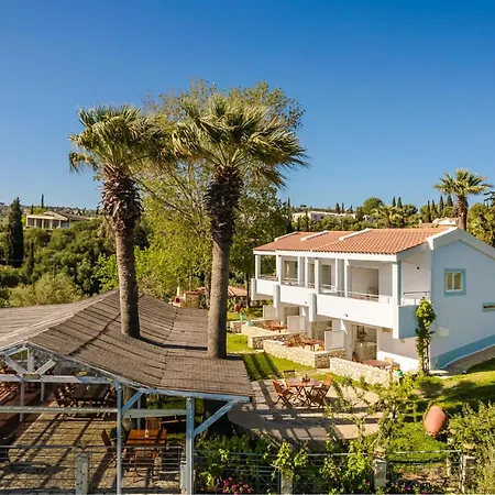 酒店 Costa Avithos 4*