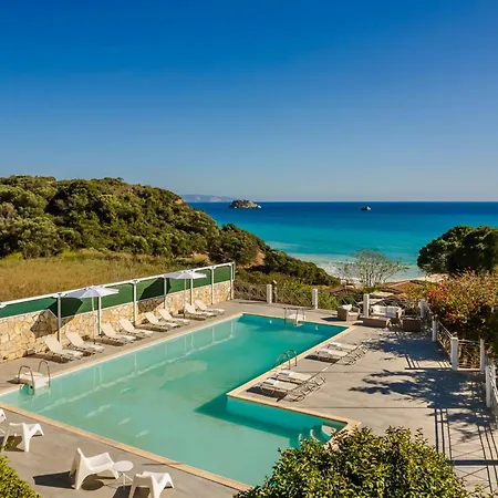 Costa Avithos Отель