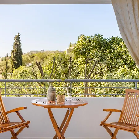 Отель Costa Avithos 4*