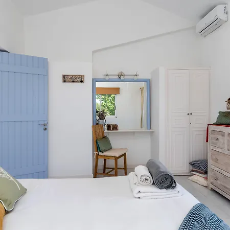 酒店 Costa Avithos 4*