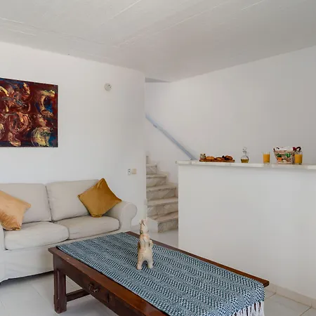 Costa Avithos 酒店