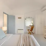 فندق Costa Avithos