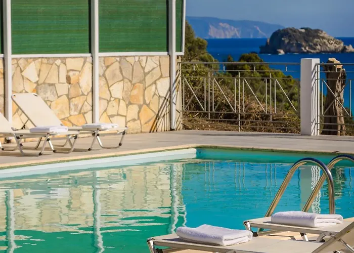 Costa Avithos Hotel Svoronata