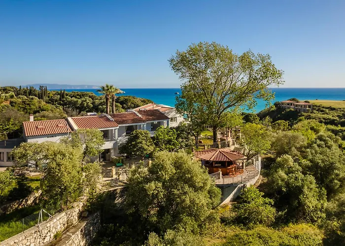 Costa Avithos Hotel 4*