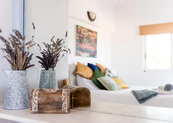 Hotel Costa Avithos 4*