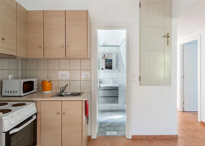 Costa Avithos 4* 스보로나타